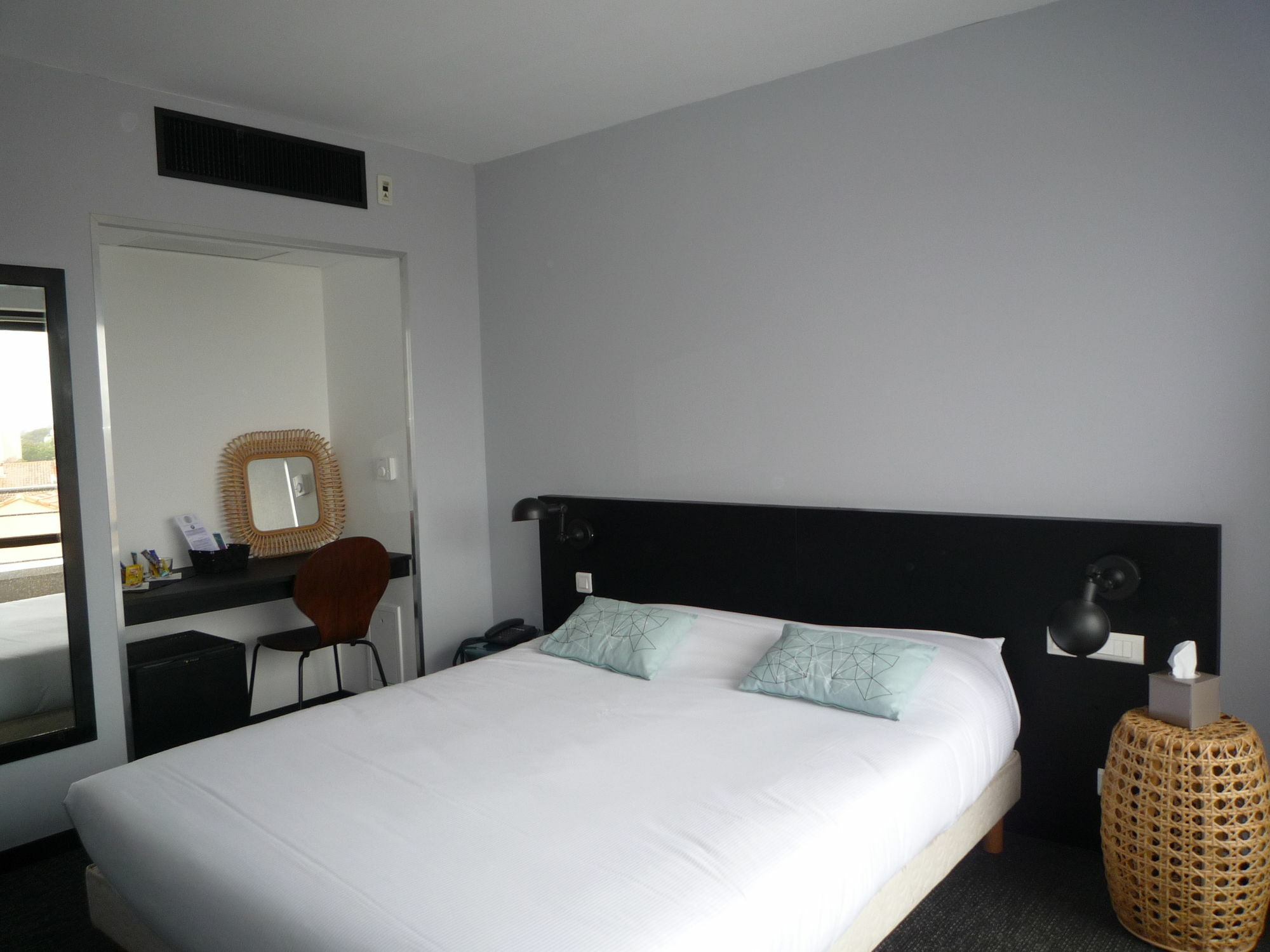โฮเทล แอนด์ สปา บริส เดอ แมร์ Hotel แซ็งต์-ราฟาเอล ภายนอก รูปภาพ